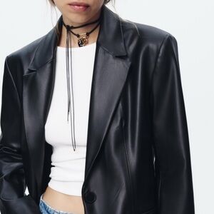 Zara Black Oversized Blazer with Notched Lapel